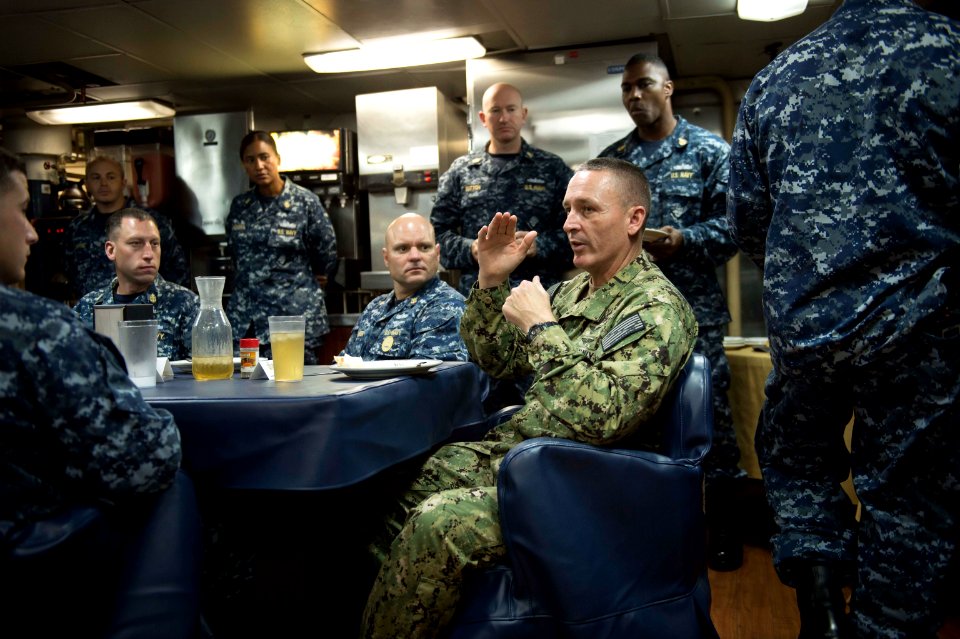 CNO visits sailors 131128-N-WL435-577
