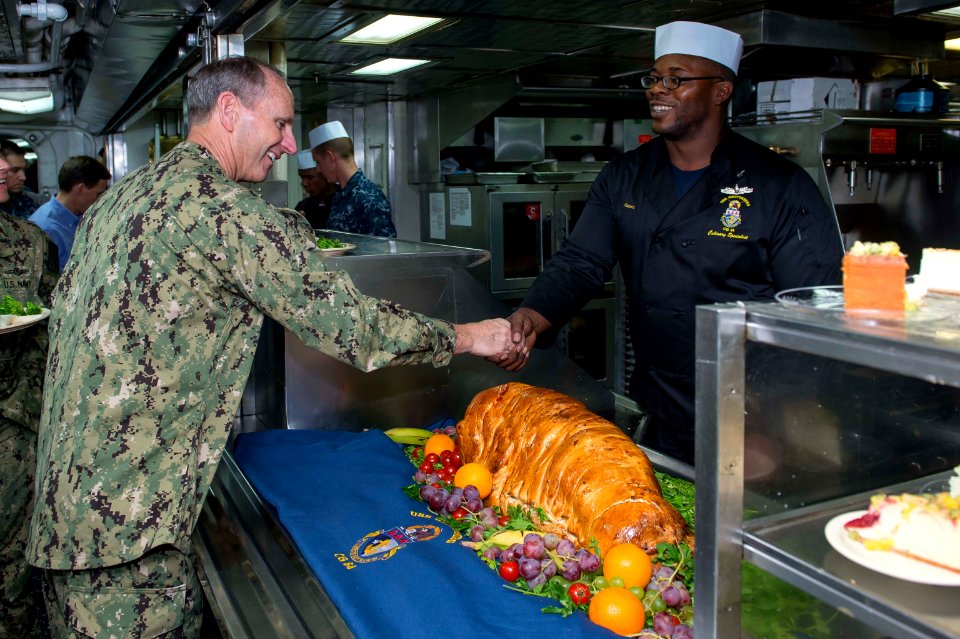 CNO visits sailors 131128-N-WL435-555