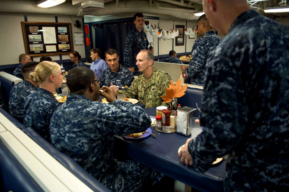 CNO visits sailors 131128-N-WL435-563