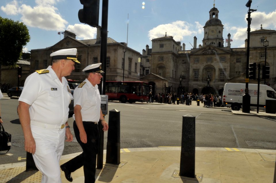 CNO visits UK 110613-N-ZB612-089