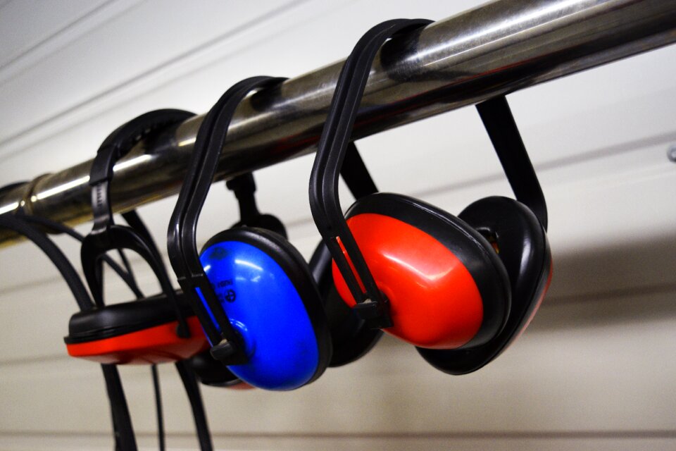 Earphones industry safety