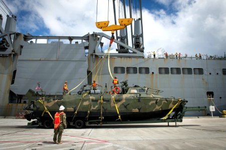Coastal Riverine Squadron 3 (CRS 3) 160224-N-SI773-122