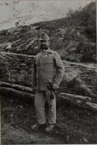 Bezirkswachtmeister Simon STEINBERGER des Landes-Gendarmerie Kommandos Nro. 14. (BildID 15457866)