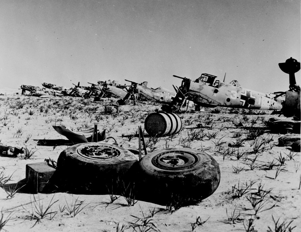 Bf109 wrecks North Africa