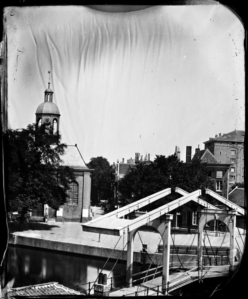 Bickersplein gezien vanaf de Haarlemmer Houttuinen naar de Nederlands Hervormde Eilandskerk foto 2 (max res)