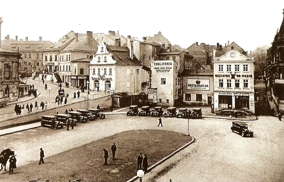 Bielsko-Biała, Plac Chrobrego zachodnia pierzeja 1930s
