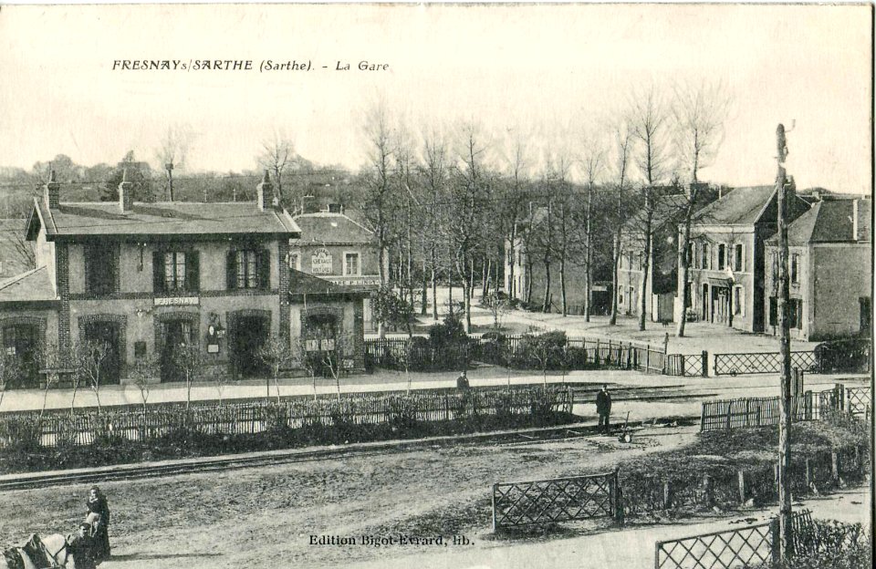 BIGOT-EVRARD - FRESNAY-sur-Sarthe - La Gare