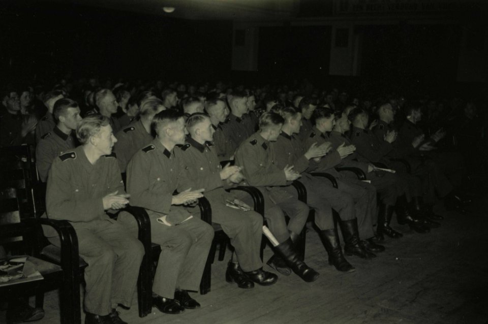 Bijeenkomst NSB - Fotodienst der NSB - NIOD - 212196