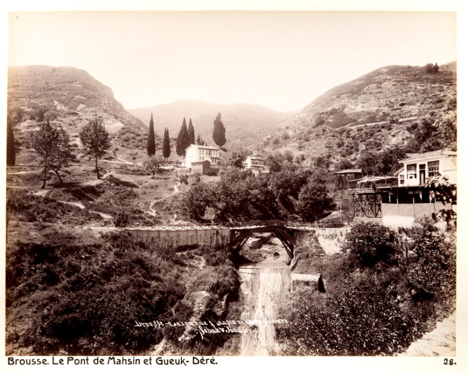 Bild från familjen von Hallwyls resa genom Mindre Asien och Turkiet 27 April - 20 Juni 1901. Bursa - Hallwylska museet - 103214