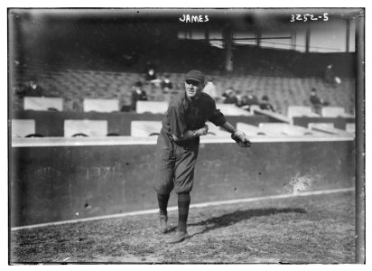 Bill L. James throwing ball, Boston NL (baseball) LCCN2014697680