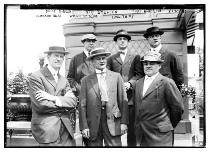 Billy Gibson, H.Y. Steffen, Theo. Hardeen, Leonard Hicks, Willie Ritchie, Emil Thiry LCCN2014697506
