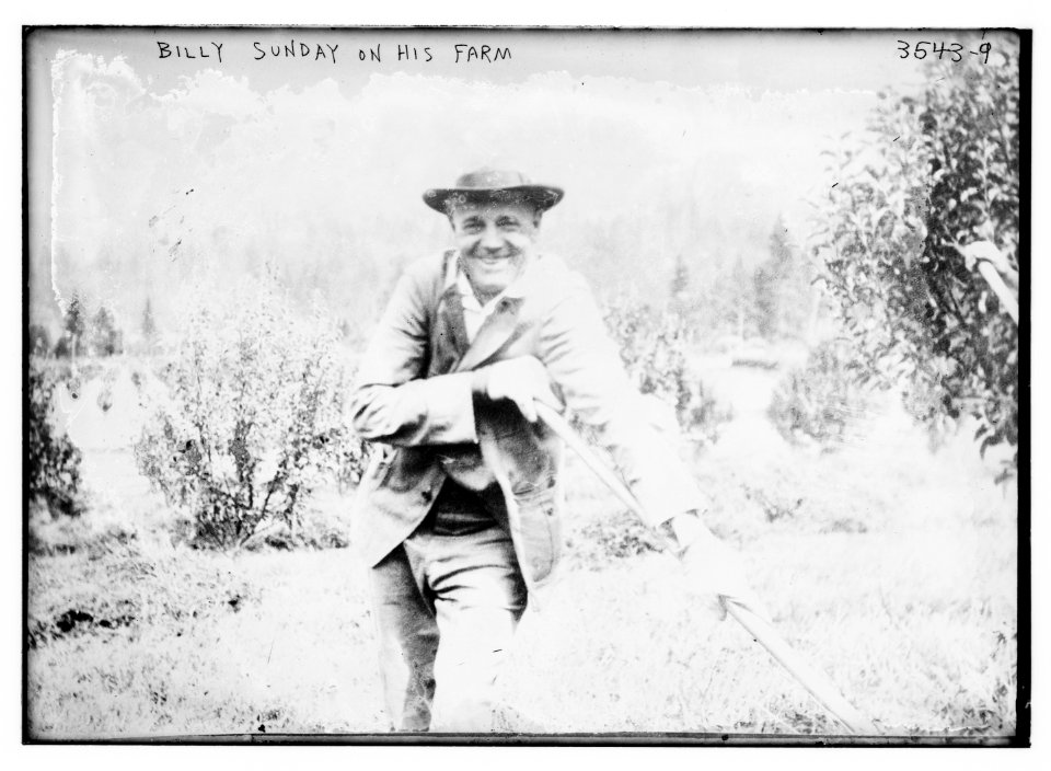 Billy Sunday on his farm LCCN2014699439