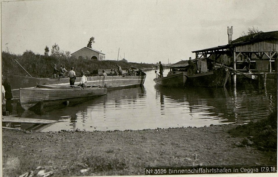 Binnenschifffahrtshafen in Ceggia (BildID 15624099)