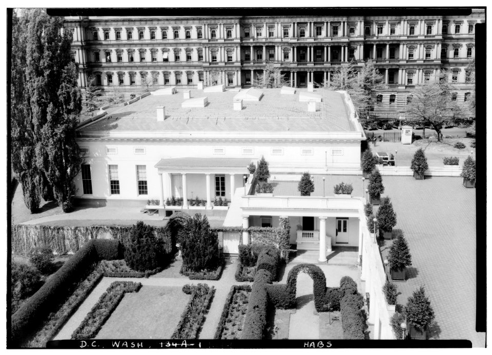 BIRD'S EYE VIEW OF WEST WING