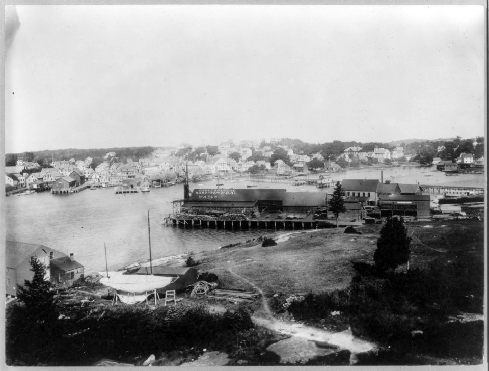 Bird's-eye view of Boothbay Harbor, Maine LCCN2007675521