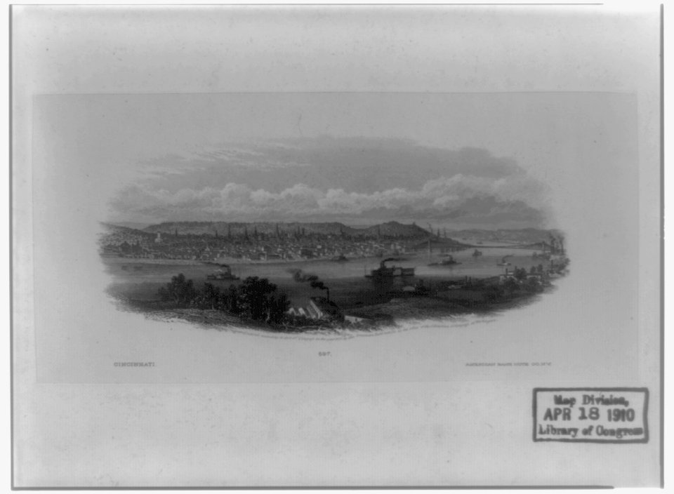 Bird's-eye view of Cincinnati, Ohio from across river LCCN2002718618