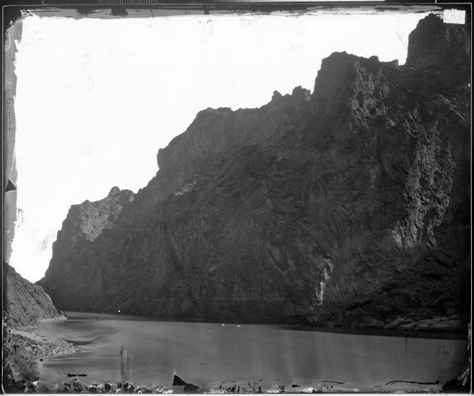 BLACK CANYON NEAR CAMP 8, COLORADO RIVER - NARA - 524176