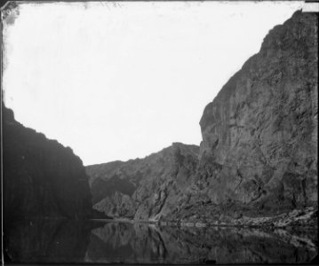 BLACK CANYON, LOOKING BELOW FROM BIG HORN CAMP, COLORADO RIVER - NARA - 524183