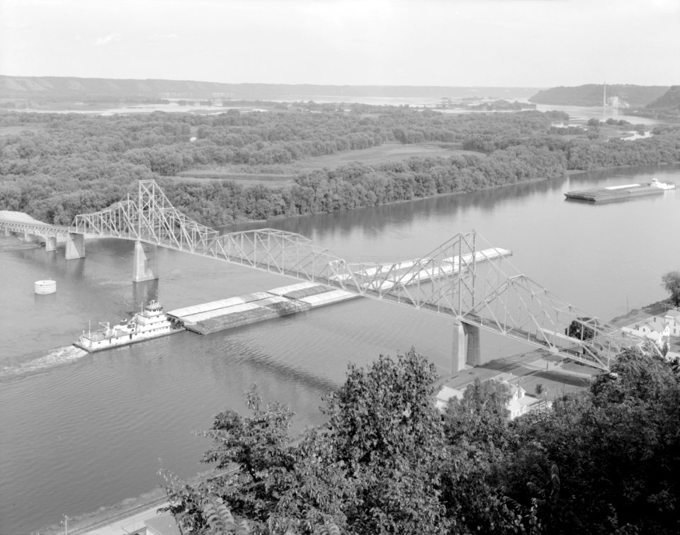 Black Hawk Bridge Lansing 1995
