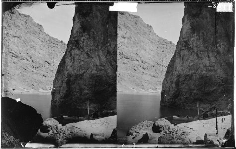 BLACK CANYON LOOKING DOWN COLORADO RIVER - NARA - 523890