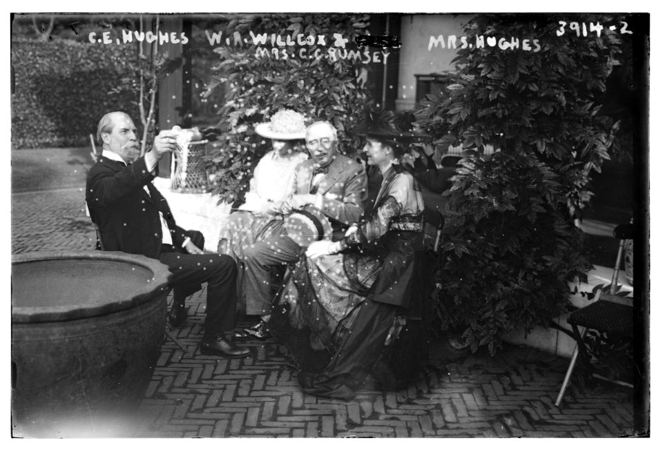 C.E. Hughes, W.R. Willcox & Mrs. C.C. Rumsey, Mrs. Hughes LCCN2014702173