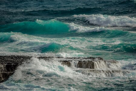 Wave ocean splash photo