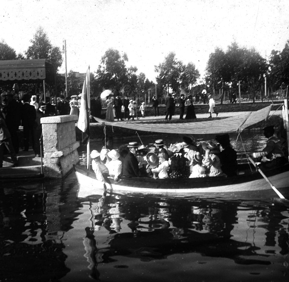 C16f148.Lago del Parque Rodó