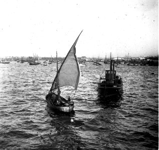 C21f205. Barco remolcador Emperor
