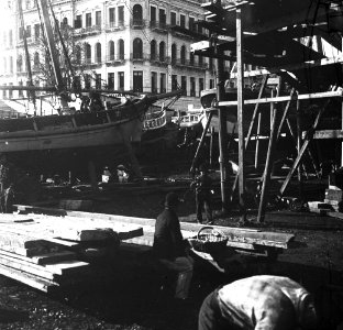 C24f230. Varadero Lussich, reparación de barcos