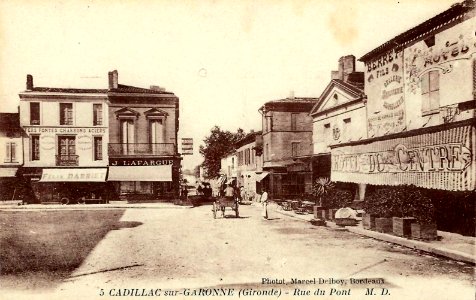 Cadillac-sur-Garonne - rue du pont 3