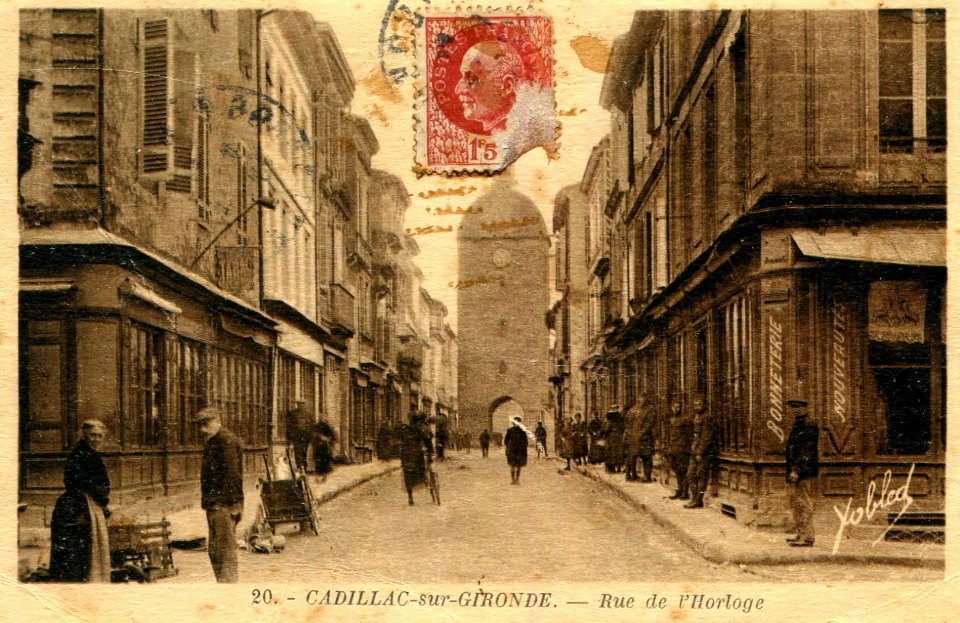 Cadillac-sur-Garonne - rue de l'Horloge 2