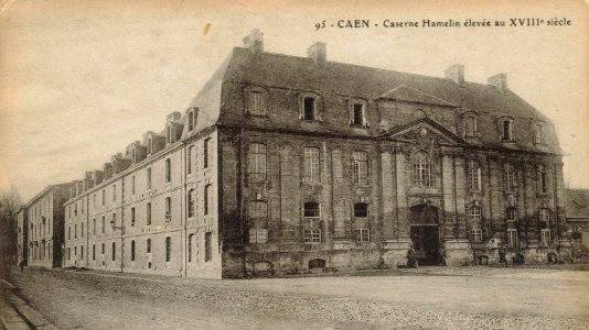 Caen Caserne Hamelin cpa est orne