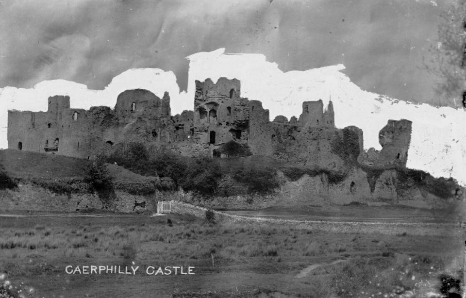 Caerphilly Castle, Photograph (4641421)