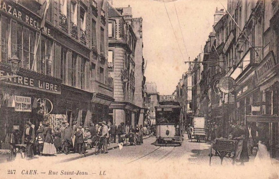 Caen ruesaintjean tram cpa
