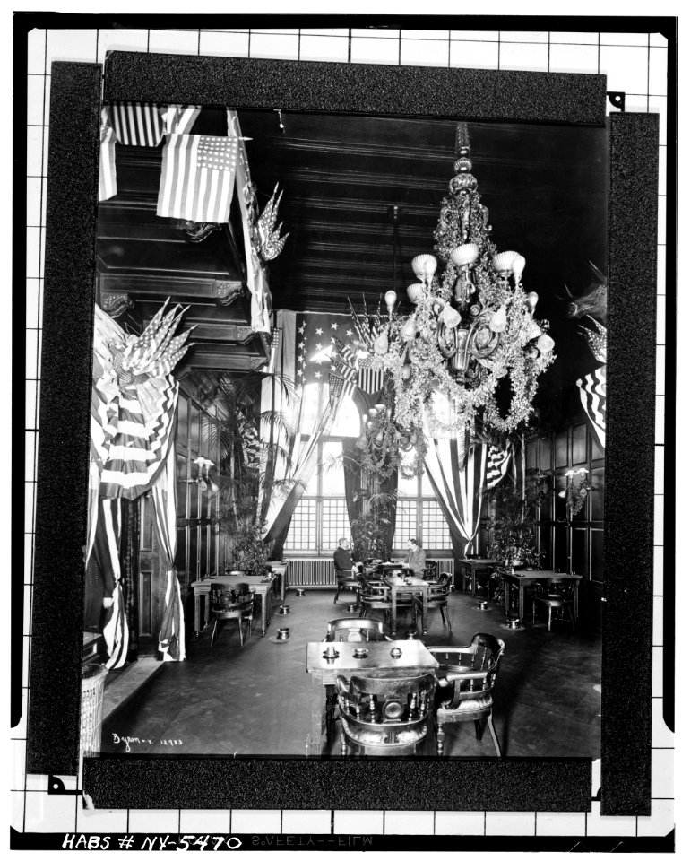 Cafe at manhattan club - leonard w jerome mansion