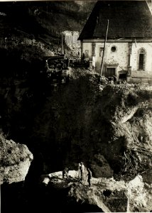 Calalzo, Sappeure bei der Wiederherstellung der zer störten Brücke über die Molina. (BildID 15416472)
