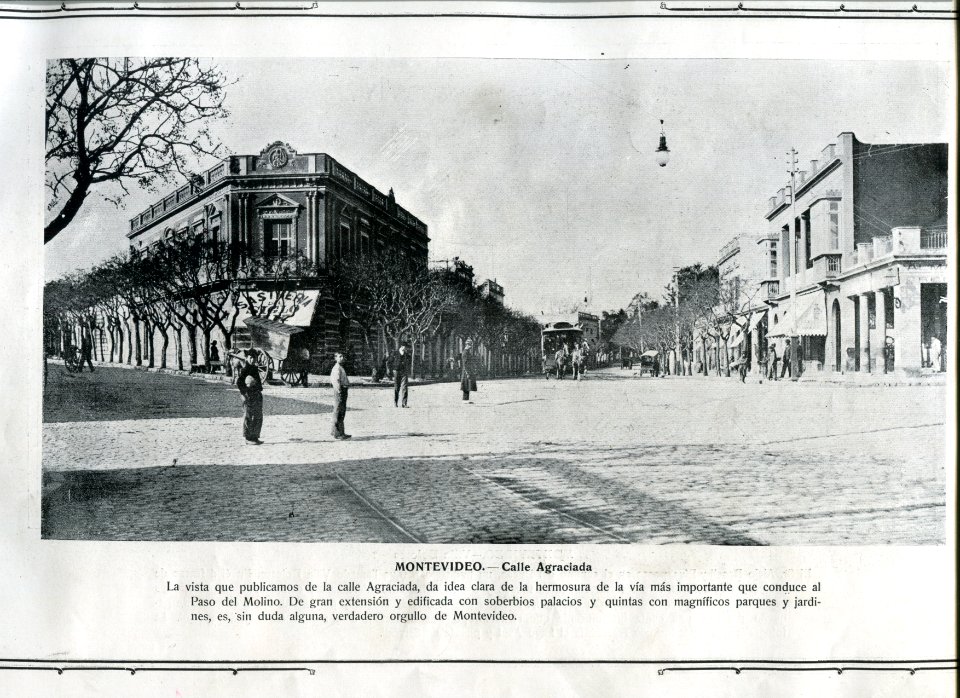 Calle Agraciada - Montevideo