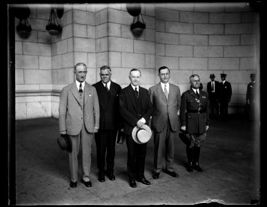 Calvin Coolidge and group at Union Station, Washington, D.C. LCCN2016890715 photo