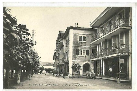 Cambo Place des Terrasses