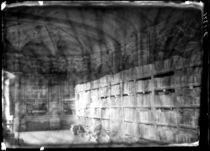 Cambra del Palau Reial d'Osca convertida en biblioteca
