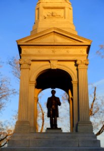 Cambridge Soldiers Memorial at sunrise - Cambridge, Massachusetts - DSC08489