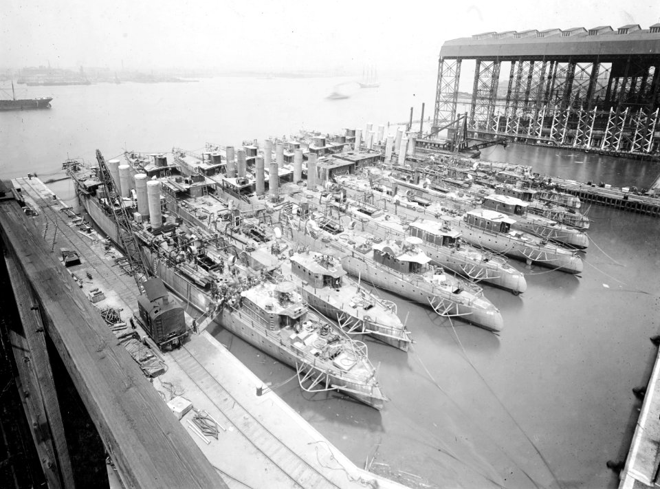 Camden Shipyard 1919