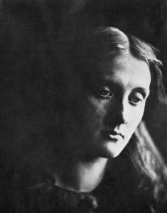 Cameron, Julia Margaret - Mrs. Herbert Duckworth (2) (Zeno Fotografie)