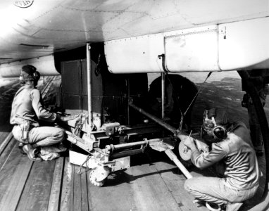 Camera loading on RA-5C Vigilante