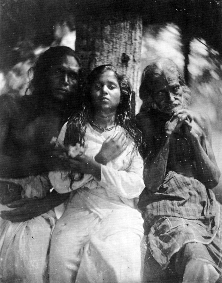 Cameron, Julia Margaret - Eine Gruppe von Kalutara Bauer. Das Mädchen ist 12 Jahre alt und der Alte behauptet er sei ihr Vater und 100 Jahre alt (Zeno Fotografie)