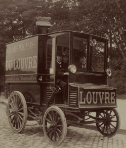 Camionnette de livraison des Grands Magasins du Louvre (1899)