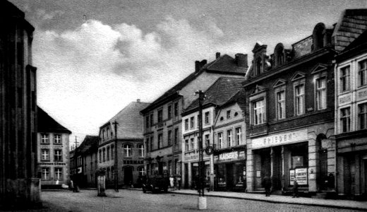 Cammin in Pommern - Marktplatz-001