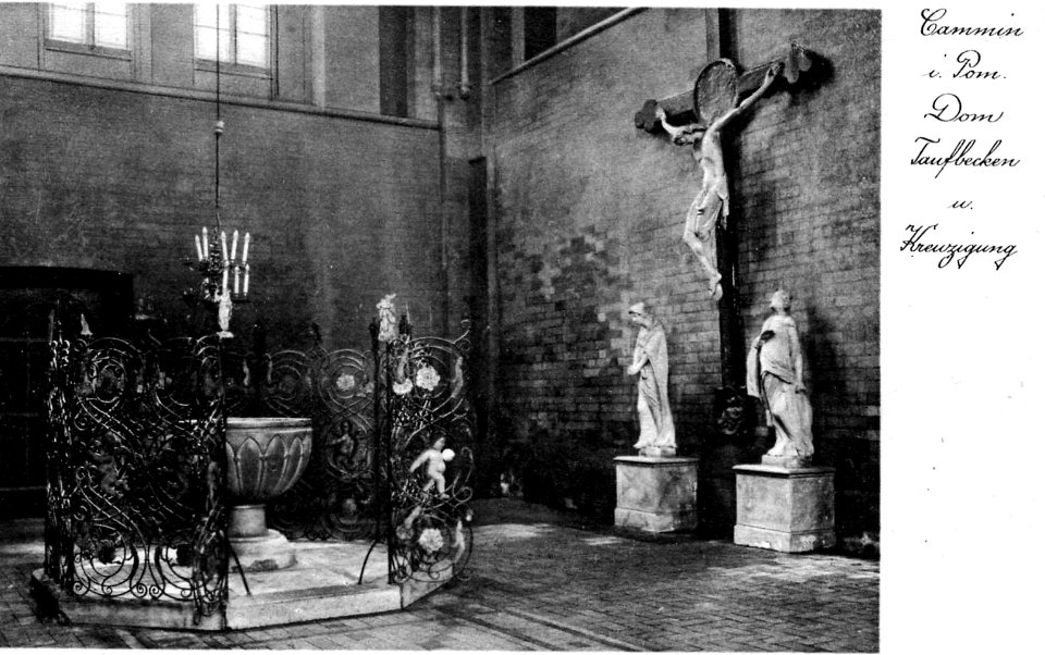 Cammin in Pommern - Dom - Taufbecken und Kreuzugung