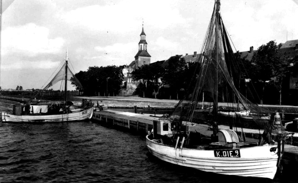 Cammin in Pommern - Hafen-002