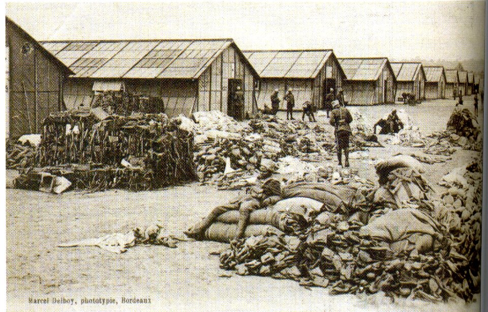 Camp du Courneau - les baraquements